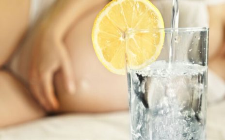 acqua e limone in gravidanza